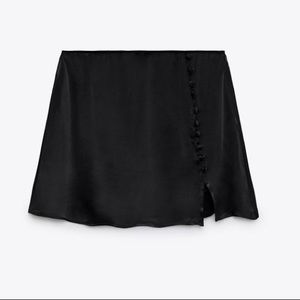 Silky satin skirt black buttons down the side NWT
